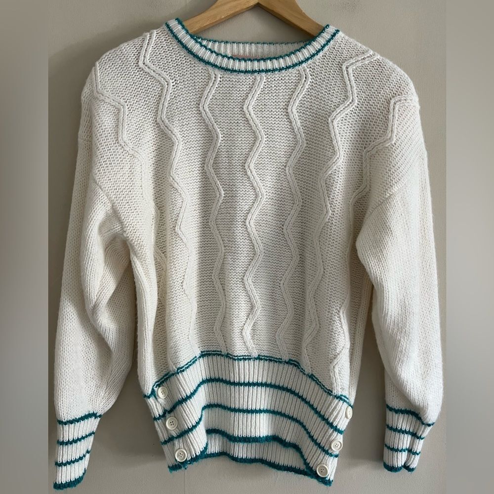 Vintage 80s Jaclyn Smith Angora Blend Sweater L White Teal Button Hem